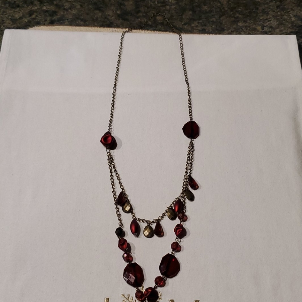 Dark red necklace